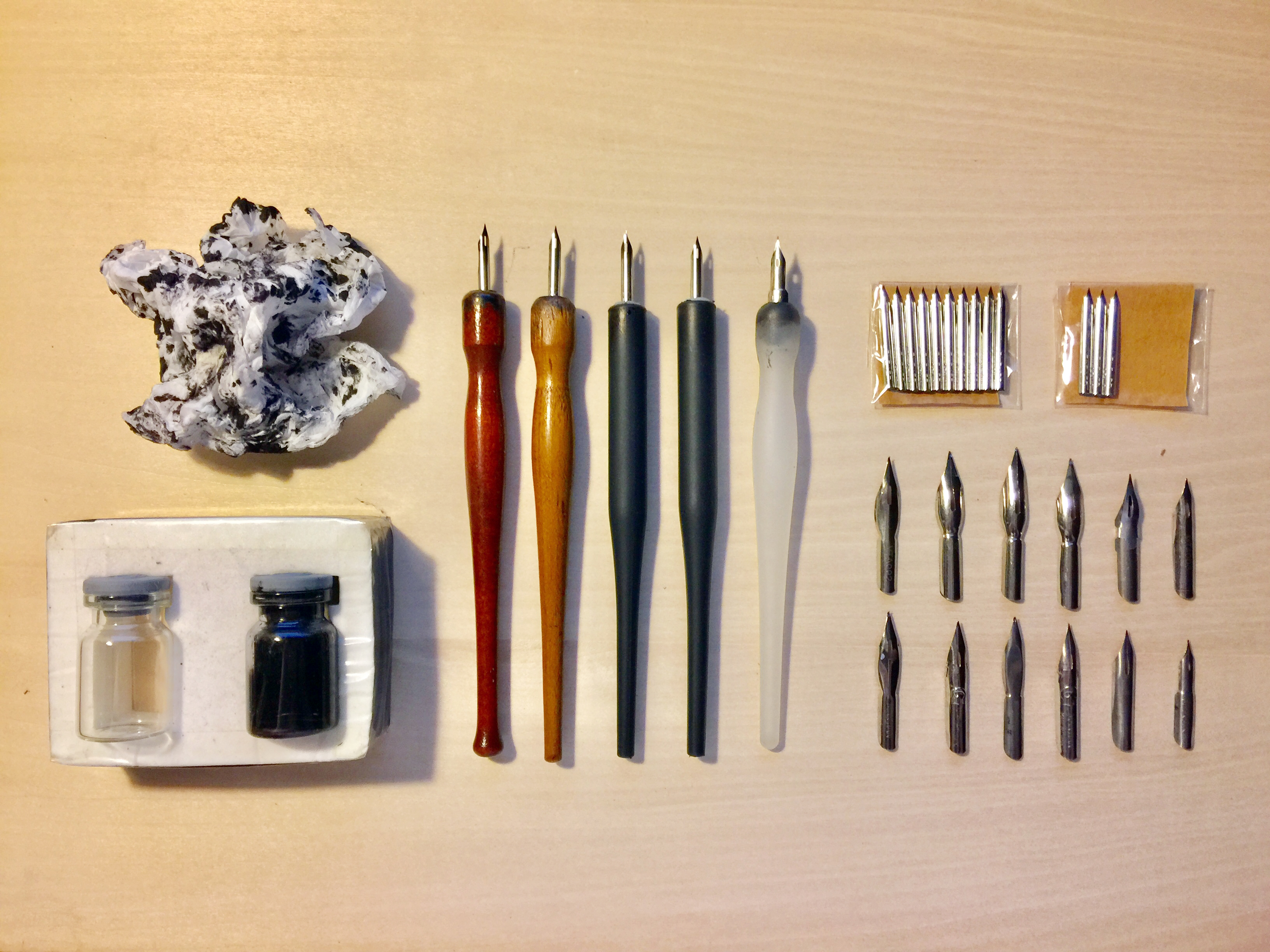 唐伯虎秦俑钢笔画,唐伯虎钢笔画全集