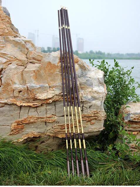 选鱼竿是看钓重还是看鱼竿的重量,钓鱼大师说鱼竿重量重好还是轻好