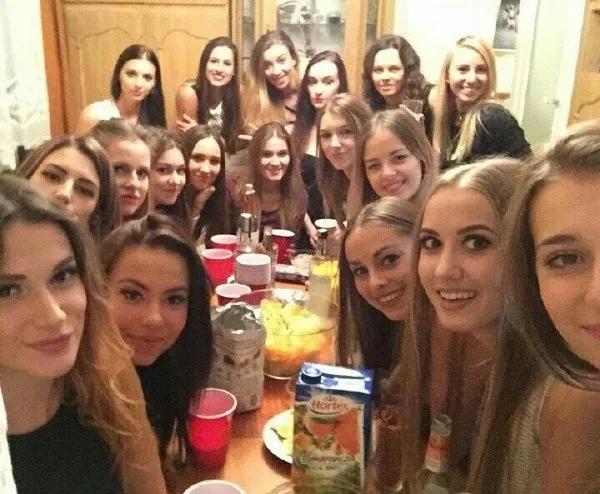 遇到蟑螂该怎么处理快速解决,捉到一只蟑螂怎么办