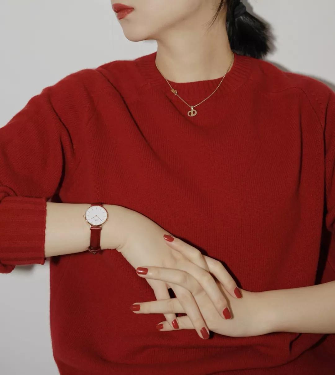 红色分享,红色系单品穿搭技巧变身活力少女