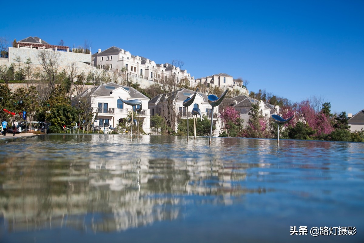 中国最合适养老的“特大城市”，气候宜人环境美，一年四季都宜居