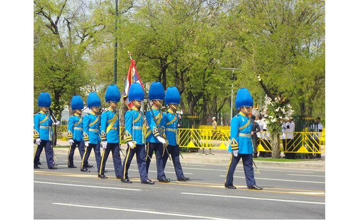 泰国有个司令部专门负责王室安保，2017年成立，下辖5大部门