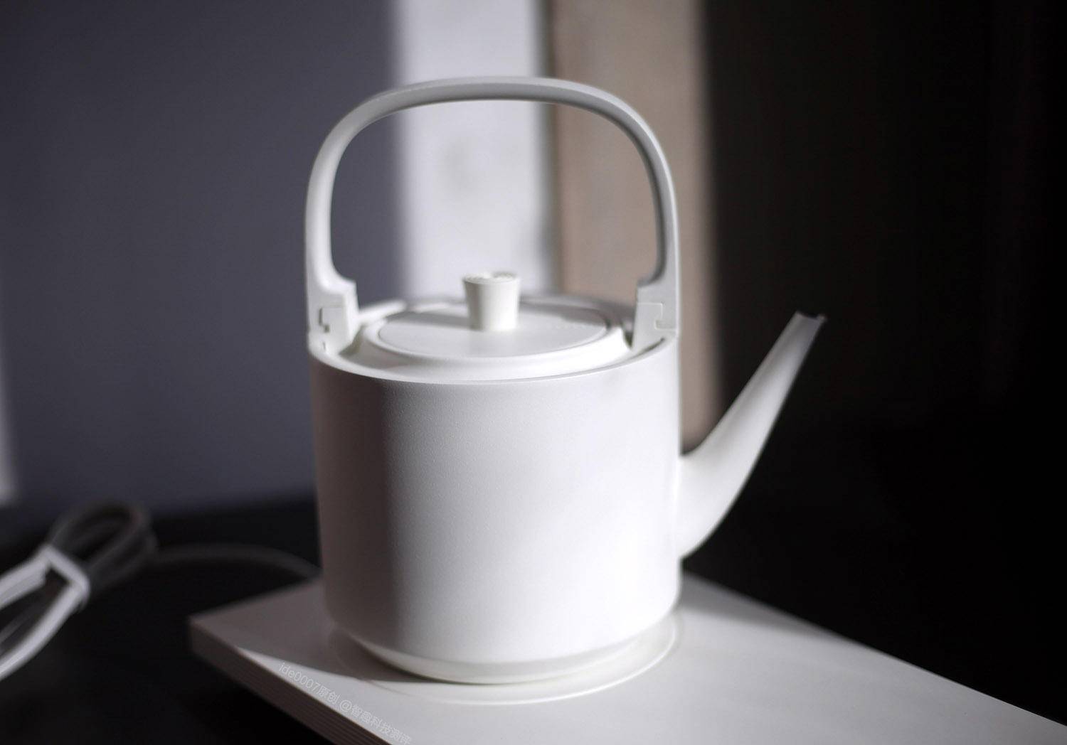 便携式电热水壶测评 (既便宜又好用的便携式电热水壶)