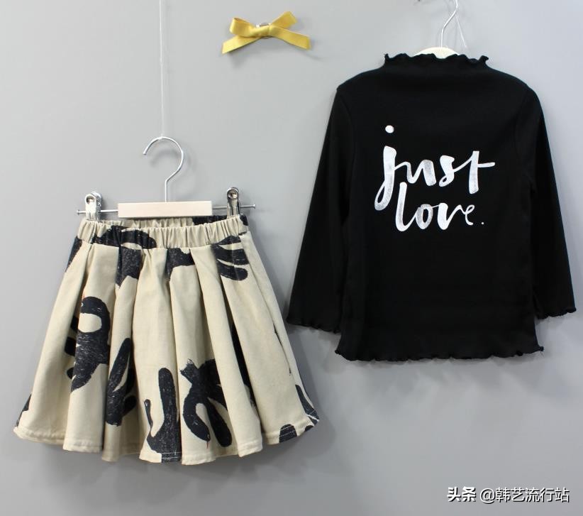 春款女童流行款式,合适女孩的三款新年造型