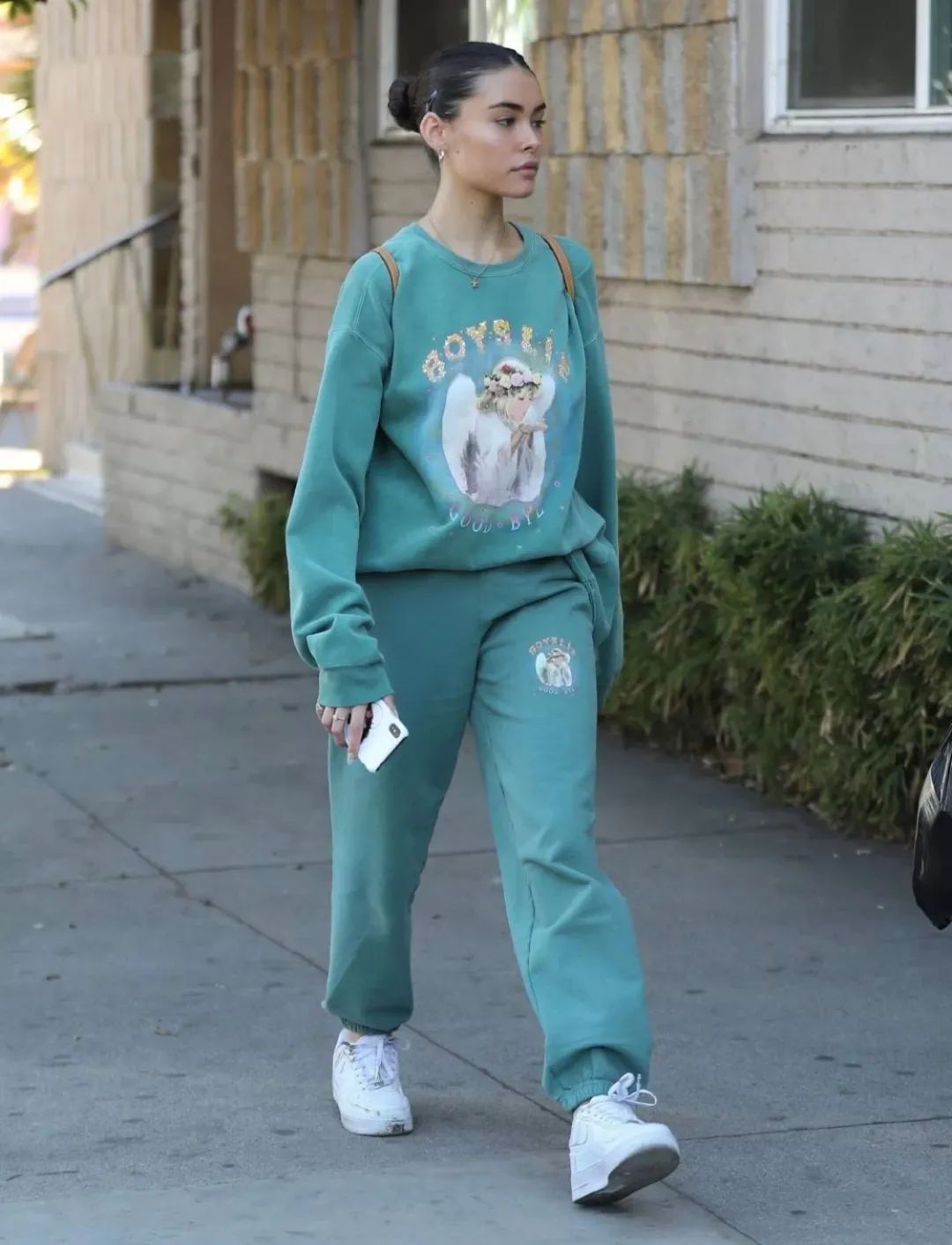 鞋柜留什么鞋子好看又实用,夏天的家薄鞋柜