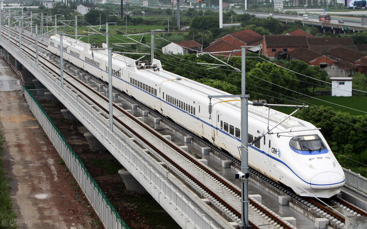 动车是和谐号吗,d1860动车是和谐号还是复兴号