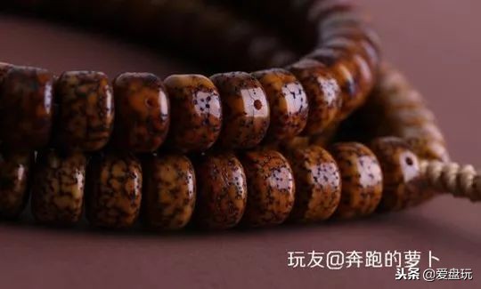 你的属相合适戴什么手串,本命年女性合适戴什么旺财手串