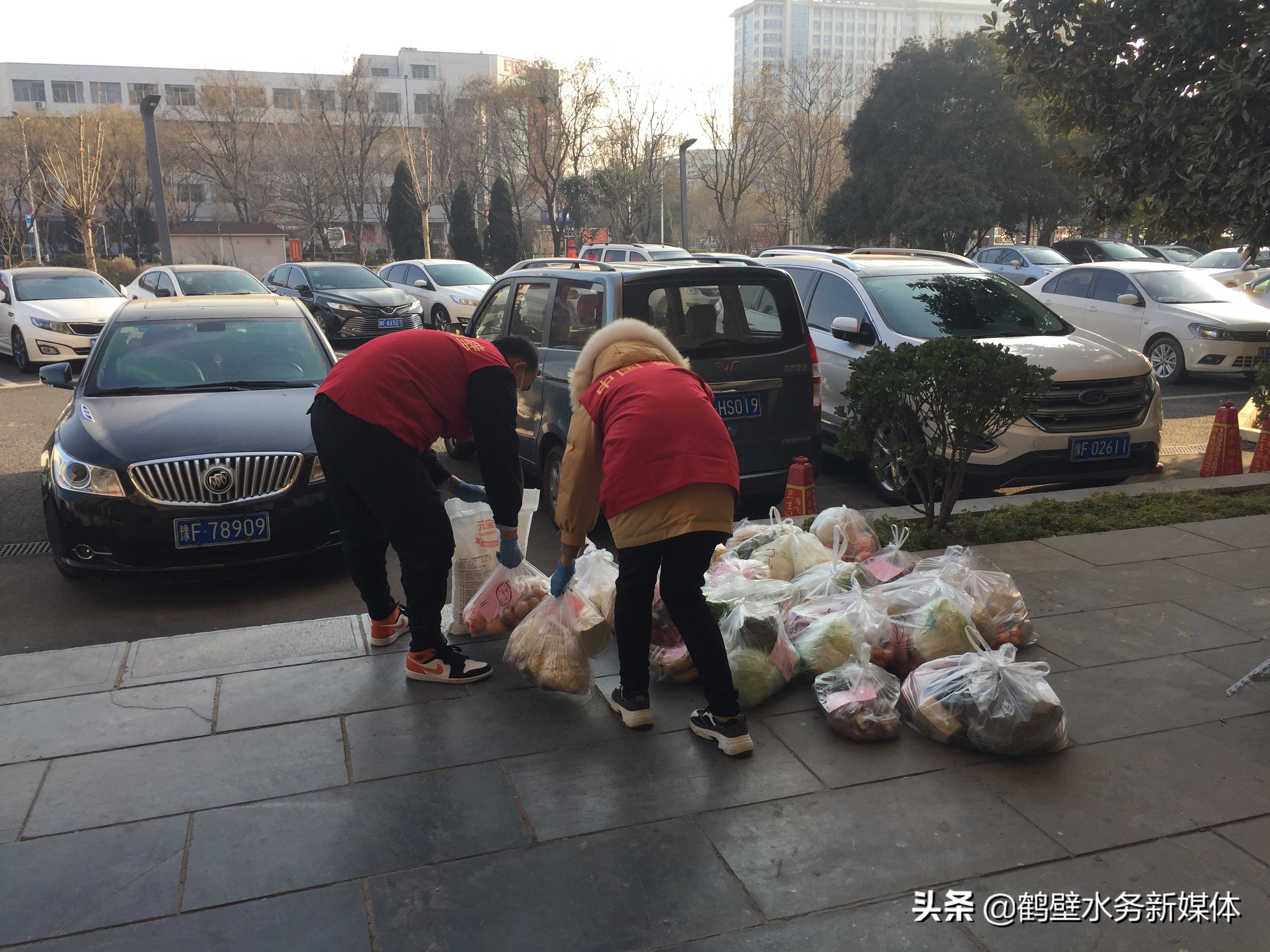 青春的力量！——鹤水青年志愿者，汇成一道光