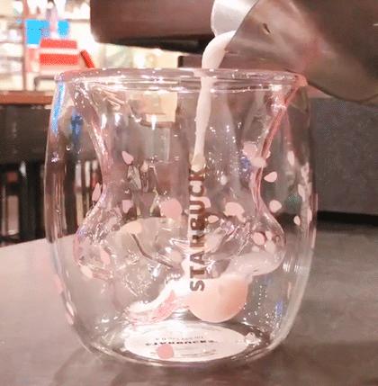 星巴克第一款猫爪咖啡杯,猫爪咖啡杯是真的吗