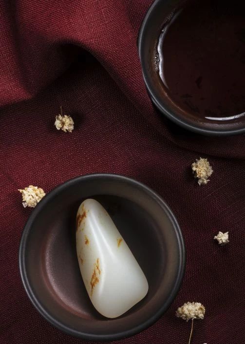穿金显富贵戴玉保平安,穿金显富贵戴玉保平安完全版