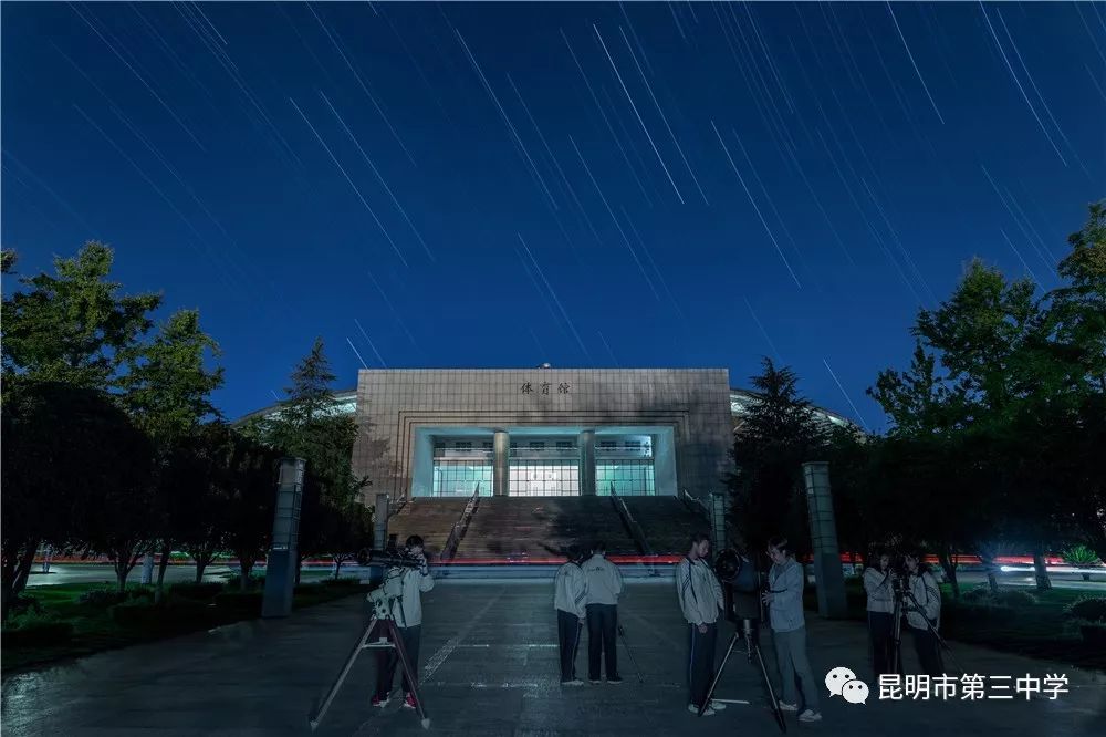 三年级主题征文600字爱国主义,三年级中华魂征文文章