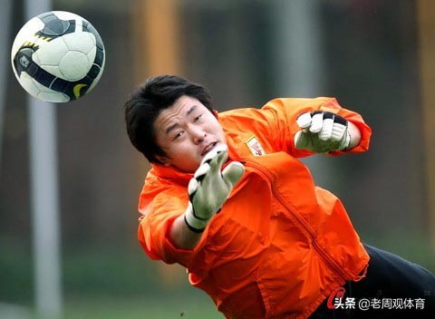 2010鲁能夺冠主力阵容图片,06年山东鲁能球员阵容