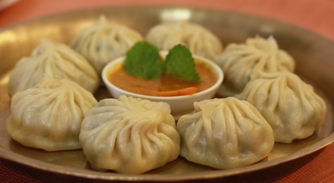 尼泊尔的特色美食有哪些,尼泊尔旅游美食推荐