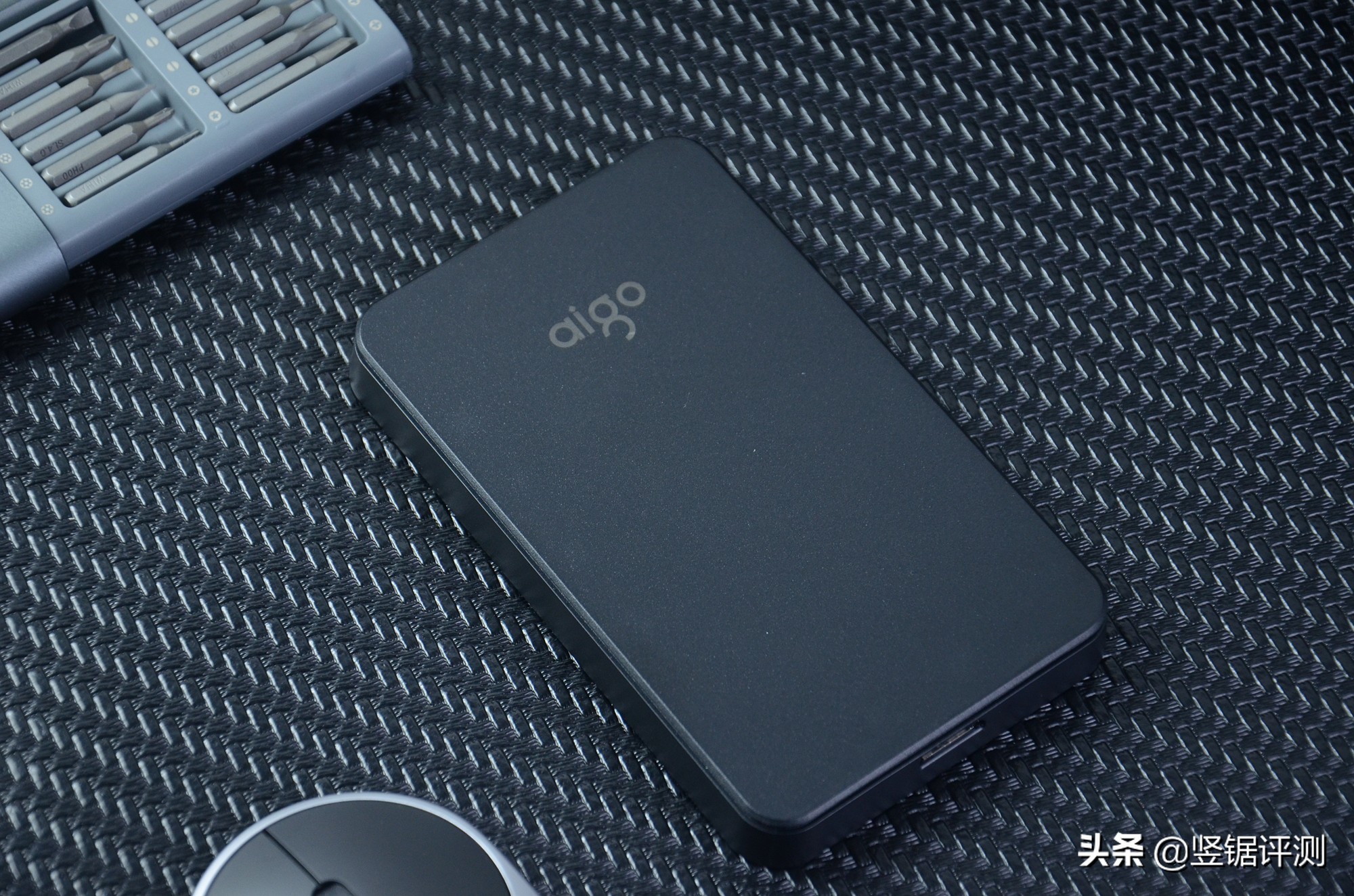 aigo移动机械硬盘实测,aigo移动硬盘哪个系列最好