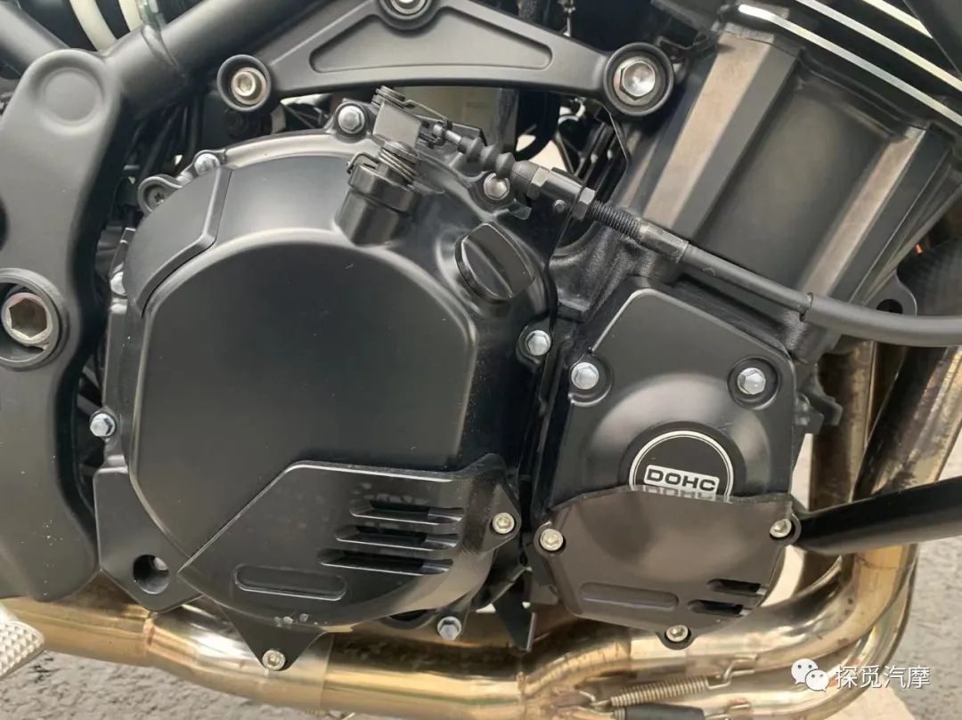 川崎z900rs新老款,川崎z900rs黄色复古