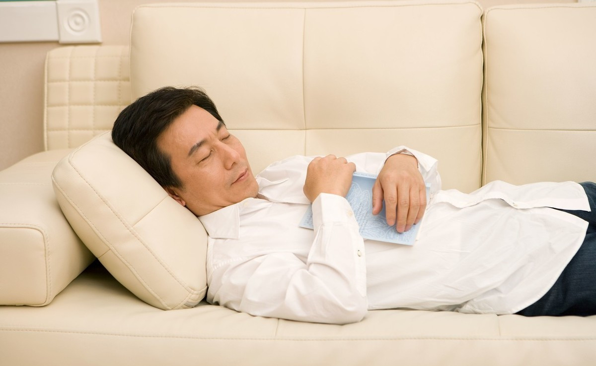 尿酸从5992天降到230,尿酸从555降到326正常不