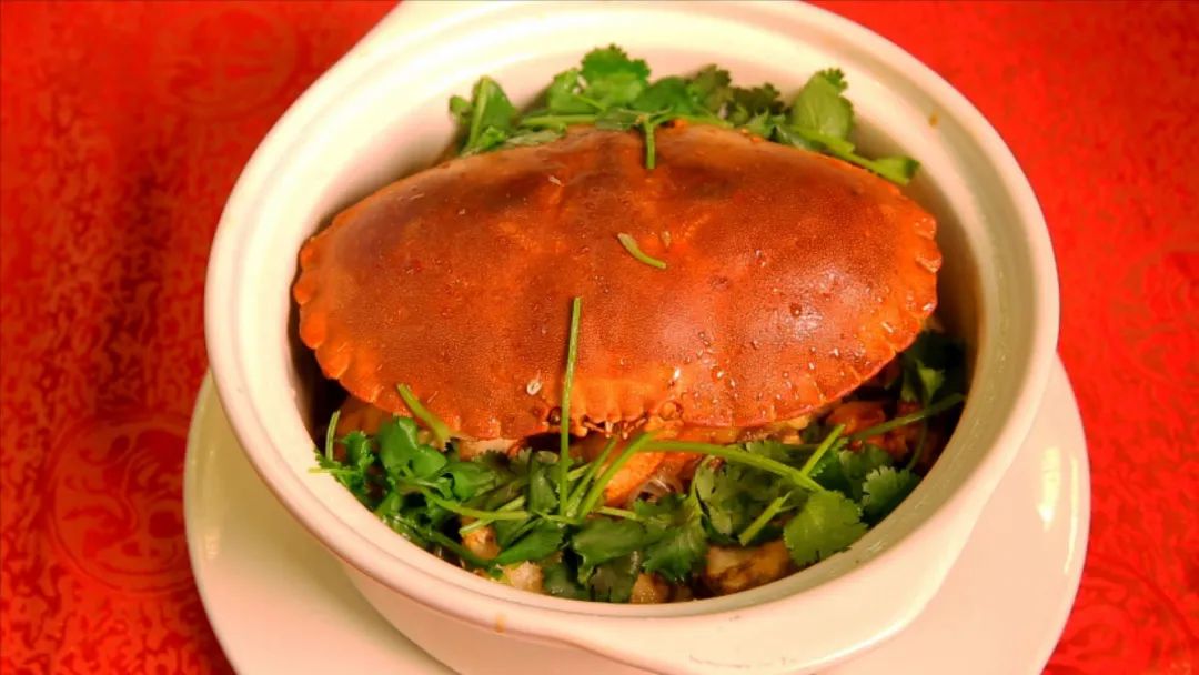 快来！今年在东方明珠塔、国际会议中心、市中心大饭店过年啦