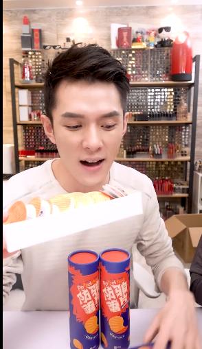 高圆圆为什么上李佳琦直播,高圆圆出席李佳琦直播间
