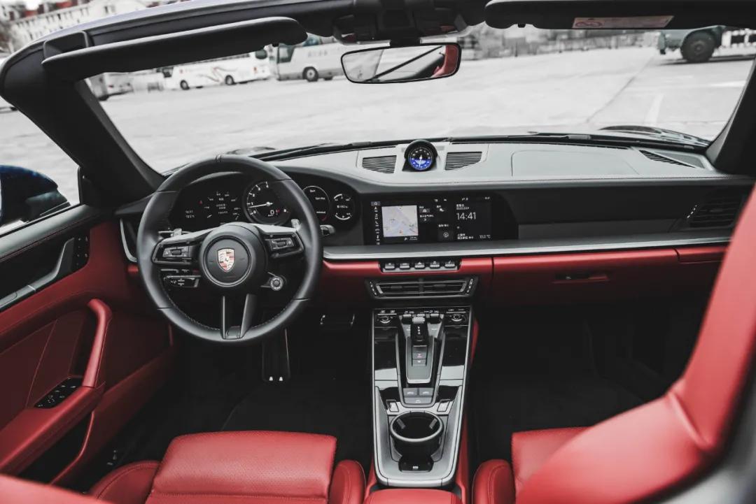 开911敞篷车上街是什么感受,北京合适开911敞篷吗