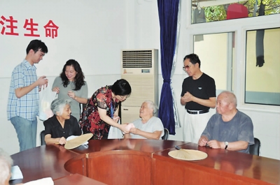 天热出汗多怎么补充电解质,天气热出汗多身体虚怎么办