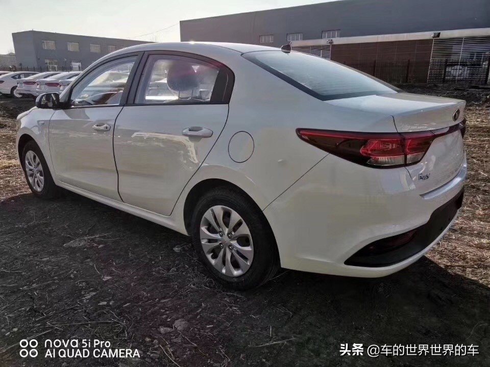 起亚k2最老款是多少年的,起亚k2手动有哪几款