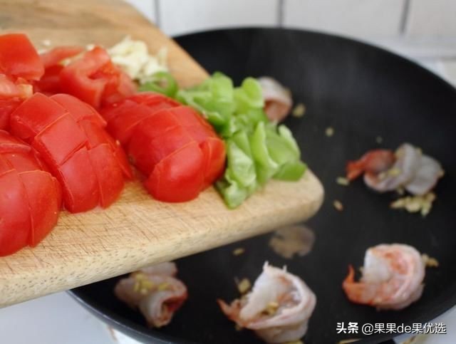 虾仁能够和番茄鸡蛋一起炒吗,鸡蛋虾仁番茄炒饭的做法大全家常