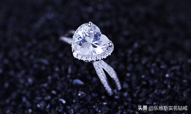 现在买钻戒什么牌子好,钻戒买哪个品牌的比较好