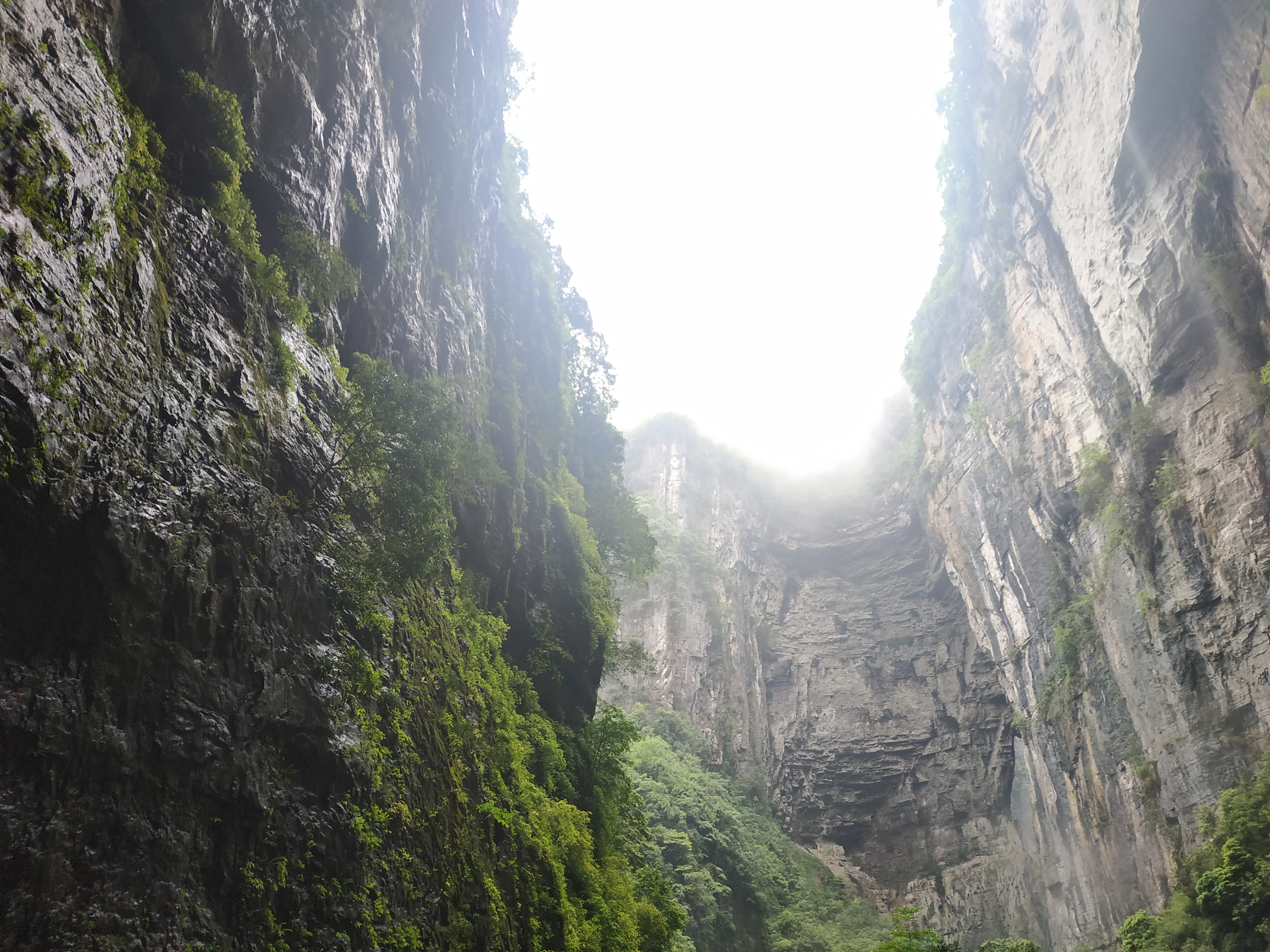 山城重庆的夜别样的美,重庆四天三夜