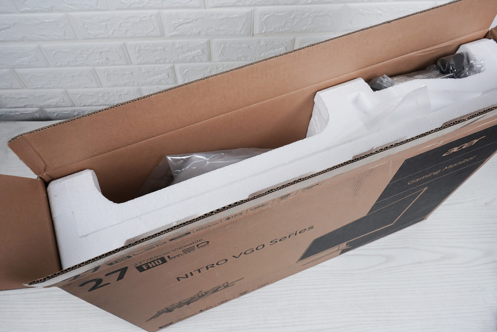 宏碁vg270up显示器评测,宏碁xv273kp27寸显示器测评