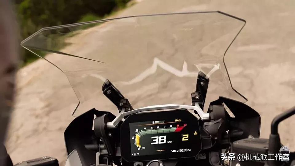 bmwr1250gs,r1250gs水鸟拉力版有手把加热吗