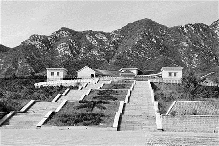 1946年叶挺魂断黑茶山，空难真相是何？周恩来：肯定有人做了手脚