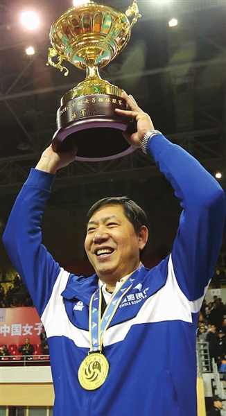 天津女排蔡斌完全版,中国女排换帅王宝泉接替蔡斌