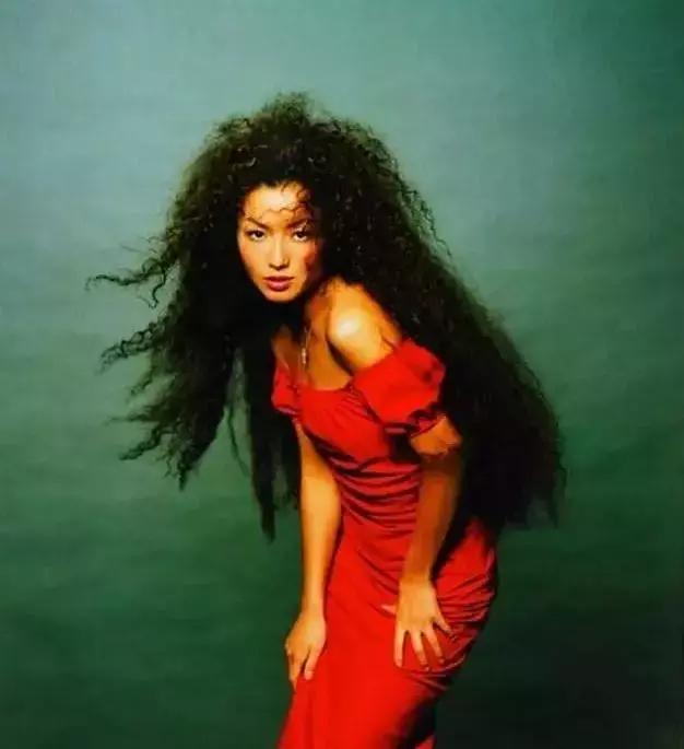 许志安郑秀文感情故事,郑秀文许志安几段恋情