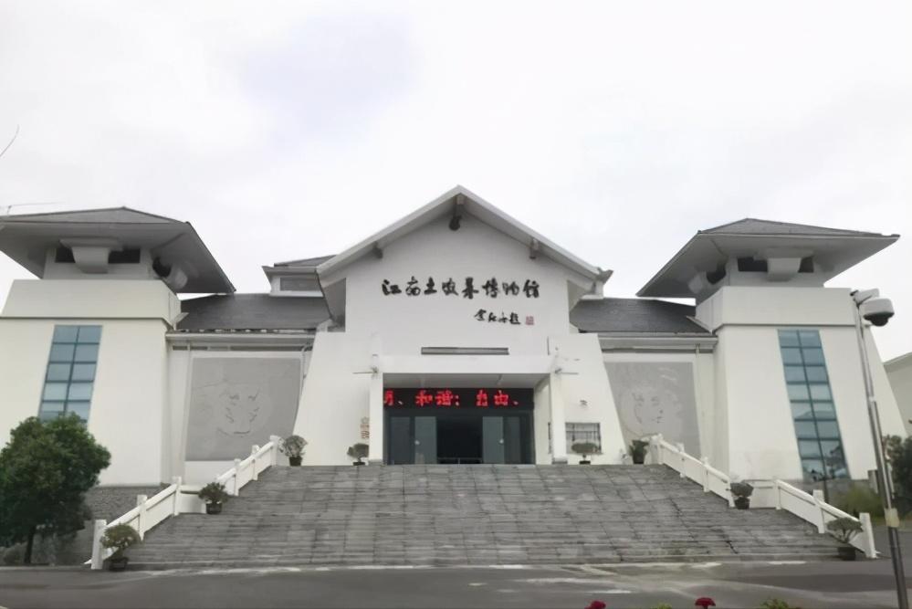 江苏省镇江市有哪些旅游的地方,镇江的旅游资源