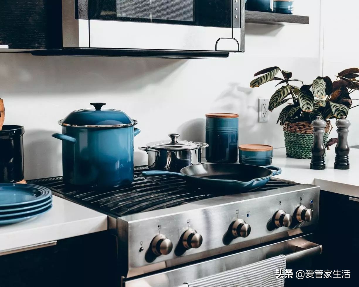 菲仕乐不锈钢锅怎样才能不粘锅,铁锅不粘锅不锈钢锅哪个好