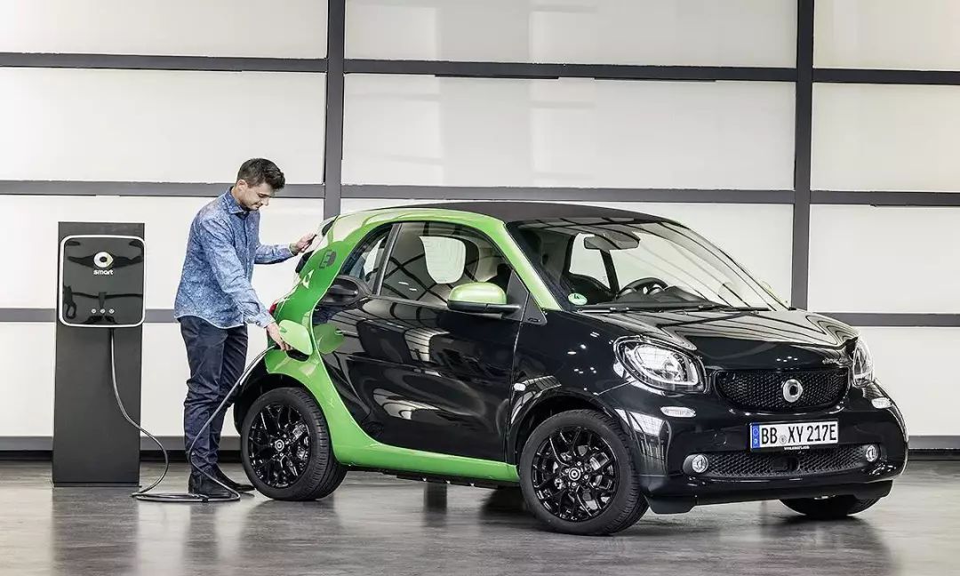 smart四座车甲壳虫 (奔驰smart停产)