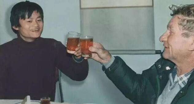 遇到一个贵人也是告捷的重要一步,告捷的三要素贵人相助