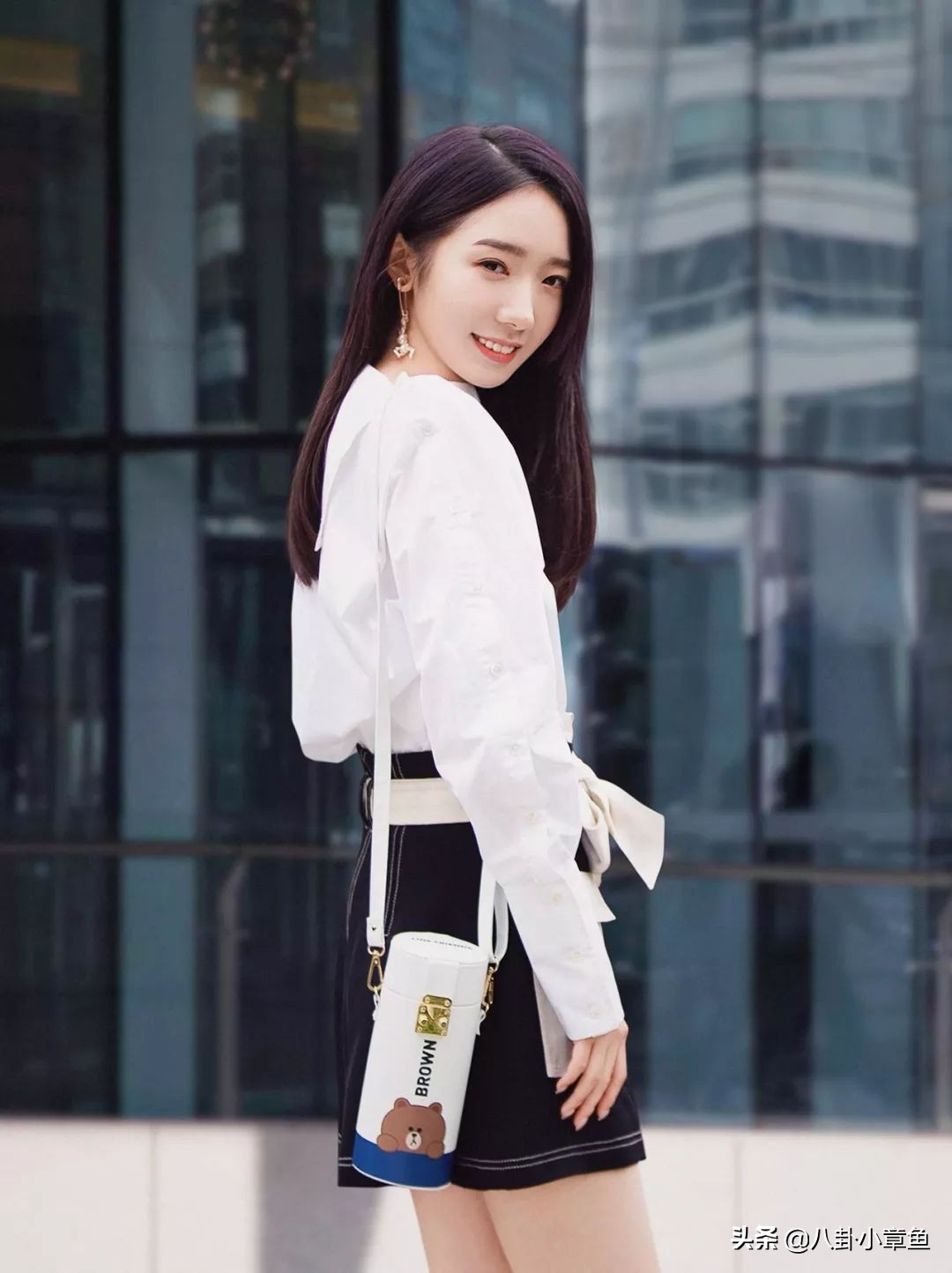 杨幂鱼尾辫高清壁纸,杨幂鱼尾辫发型火了