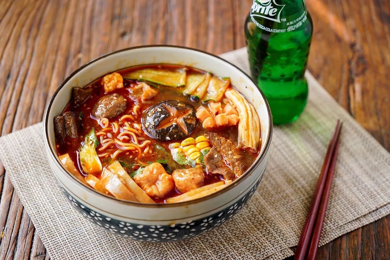家庭版最好吃的麻辣烫,简易版麻辣烫火锅