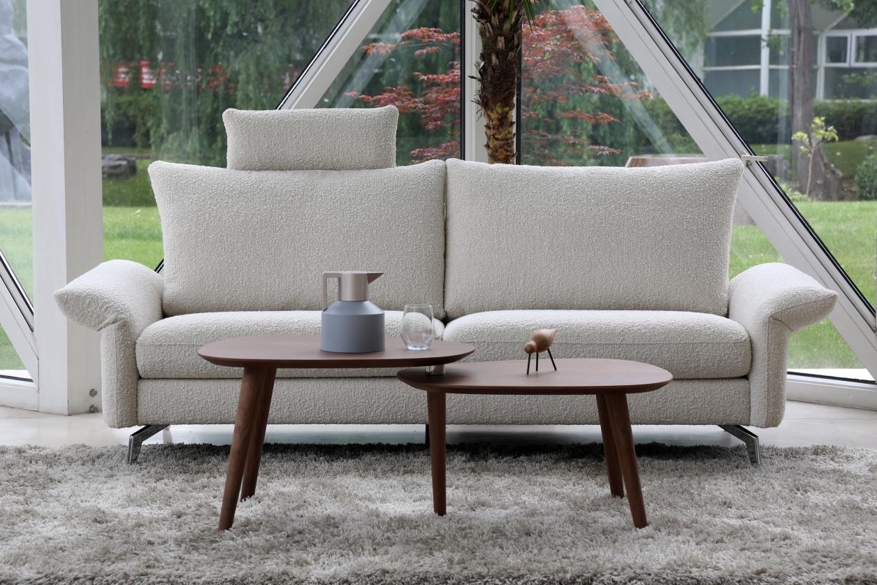 为了坐得舒适如何挑选一个好沙发,温馨的家要害在于选合适的沙发