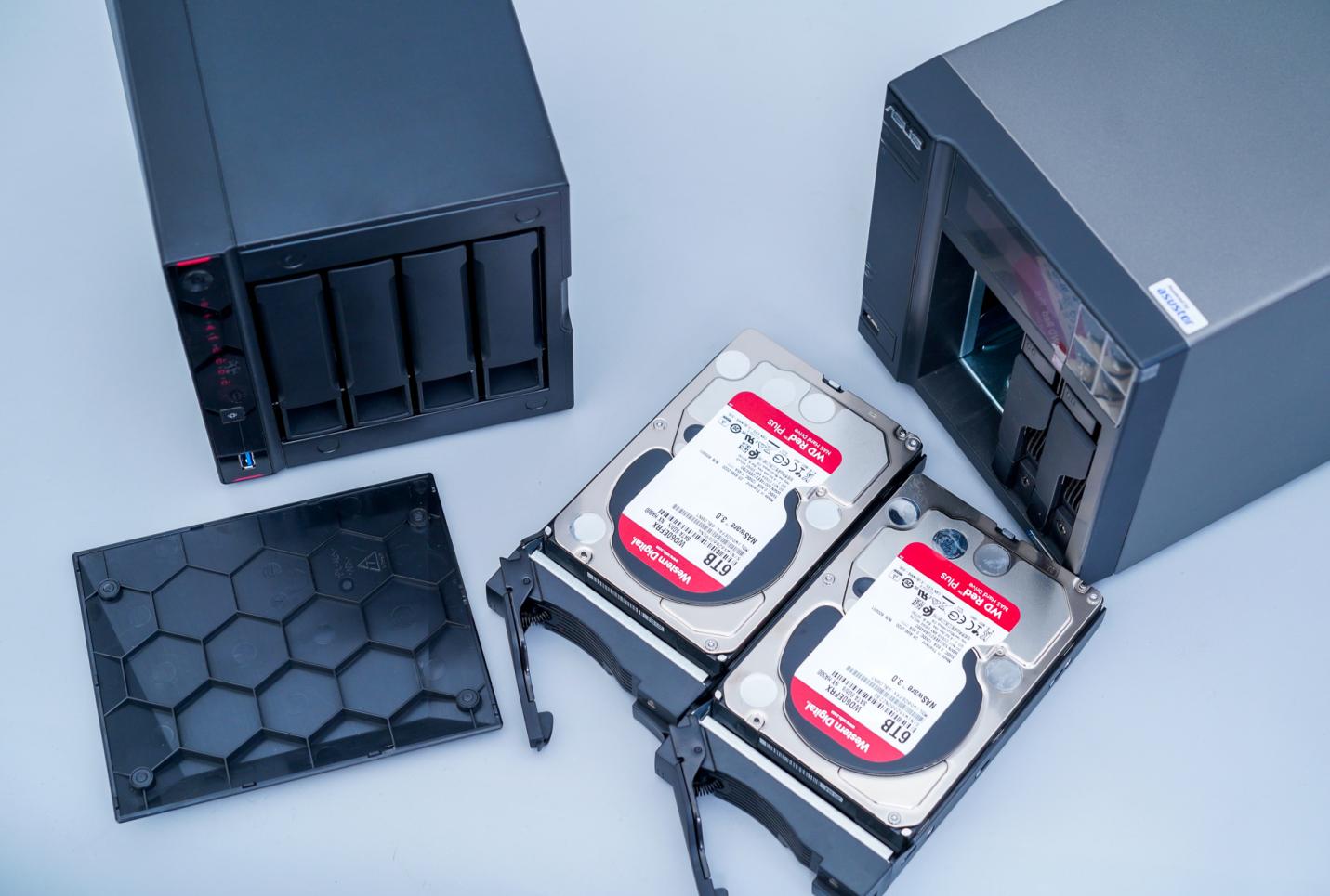 更合适家用的NAS：爱速特AS5304T体验测评，J41252.5GbE网口！