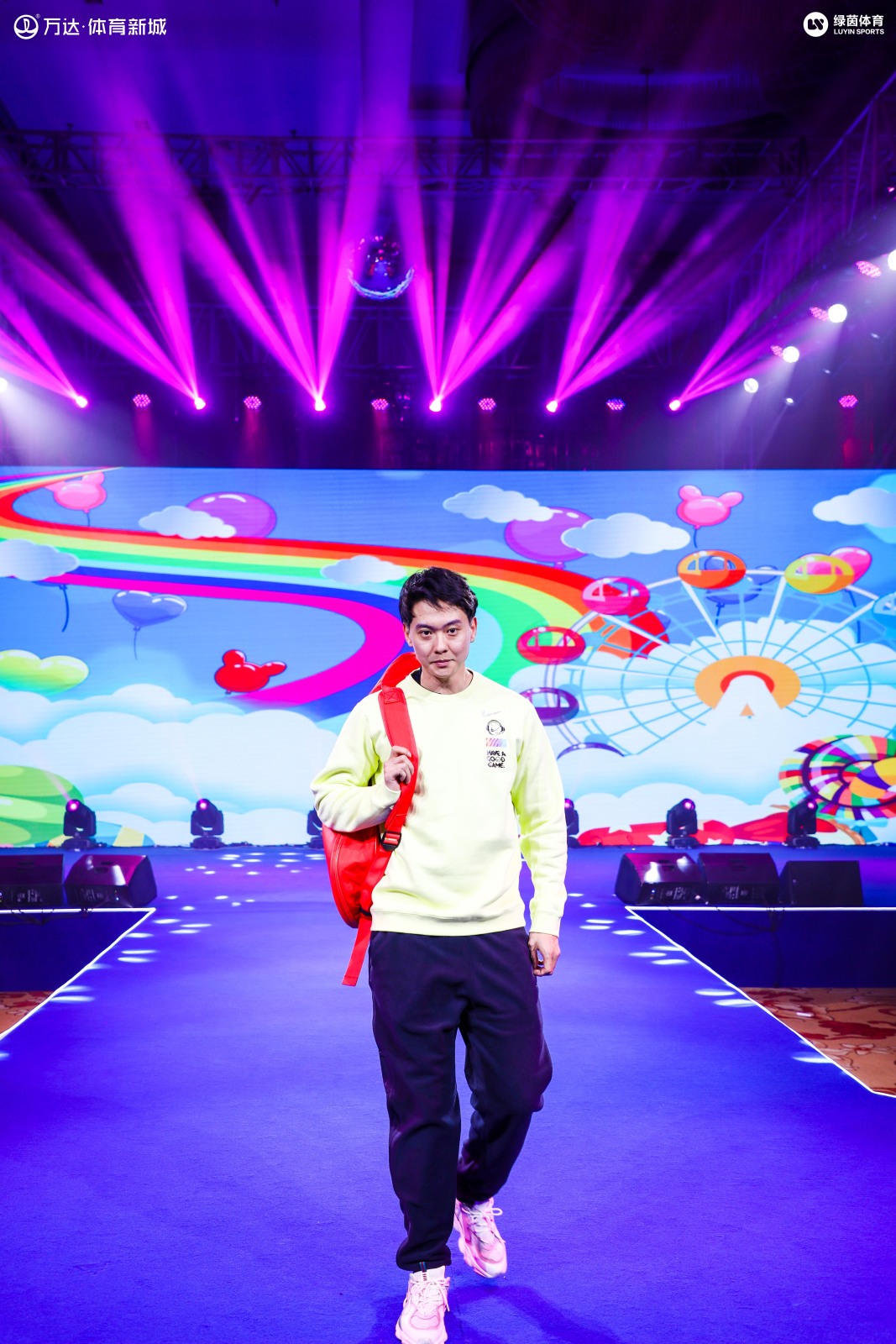 万达广场表演直播,万达燃动全城