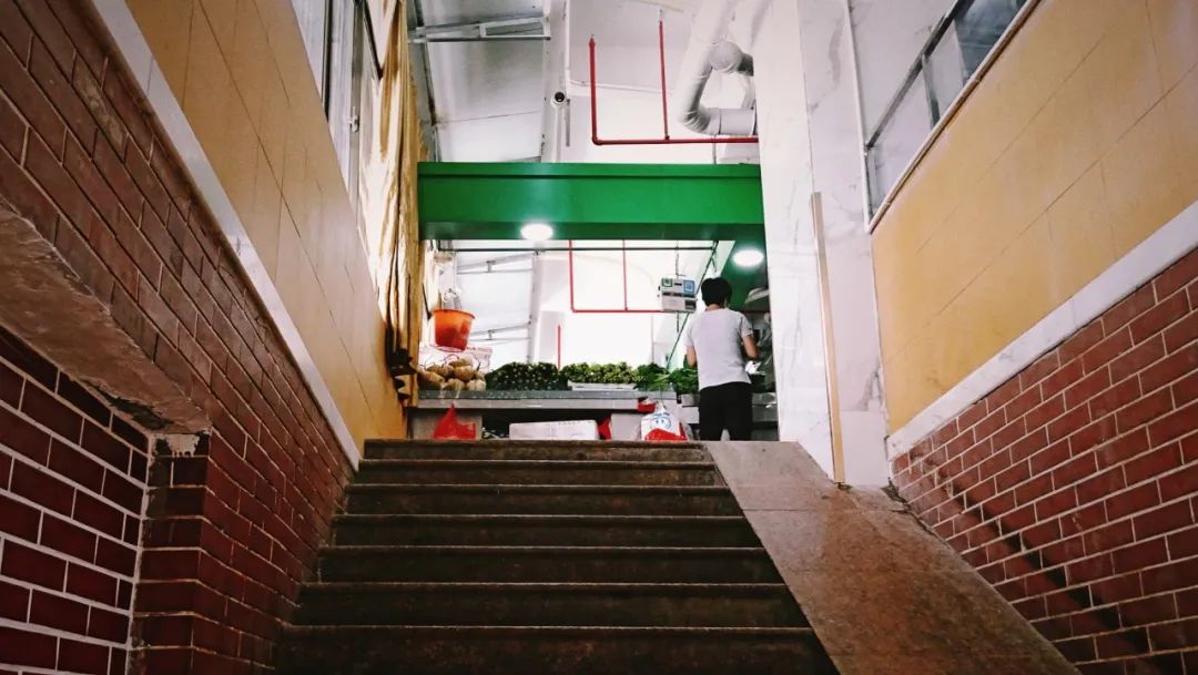 现在的拱北，还能留住多少珠海澳门人的脚步？