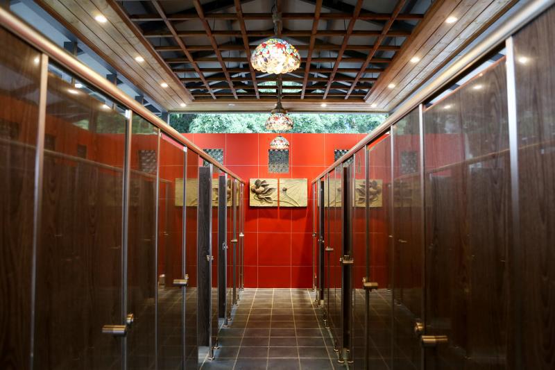 花样游广州攻略8：舒适又美丽，这些公厕也太好拍照了吧