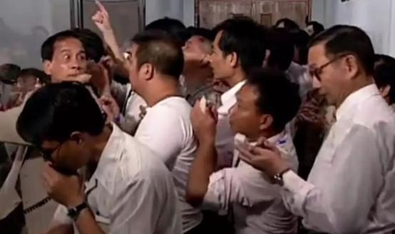 香港商战风云录,香港风云在线观看完全版