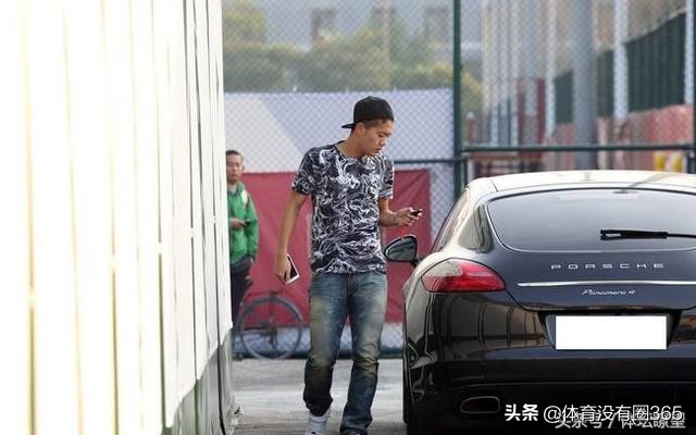 郑智郜林冯潇霆,冯潇霆小米汽车