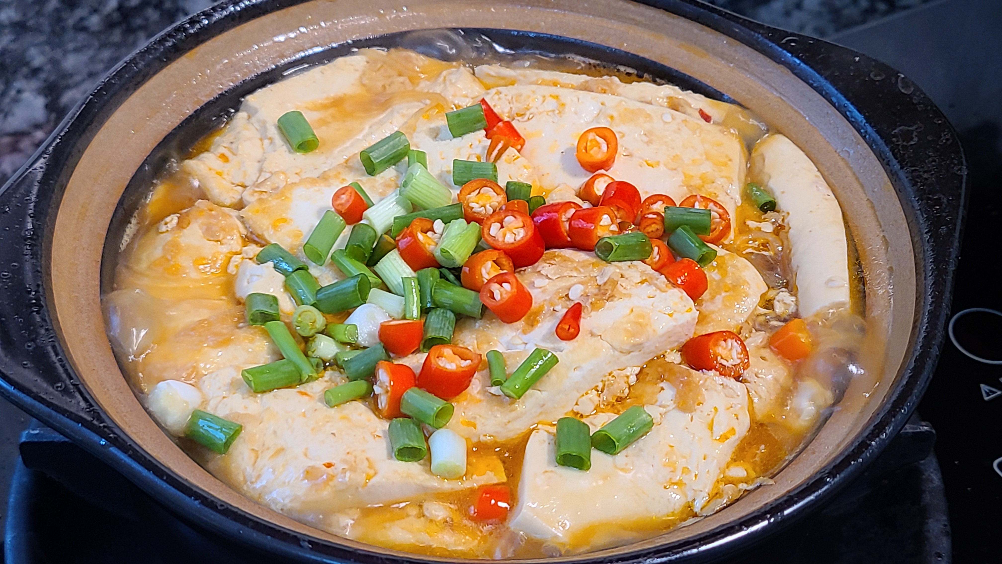 白菜豆腐煲好吃下饭天天吃都不腻,好吃的白菜豆腐煲快来学一下吧