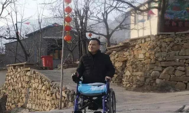 残疾人超励志告捷逆袭,拒绝卖惨反倒感恩自己