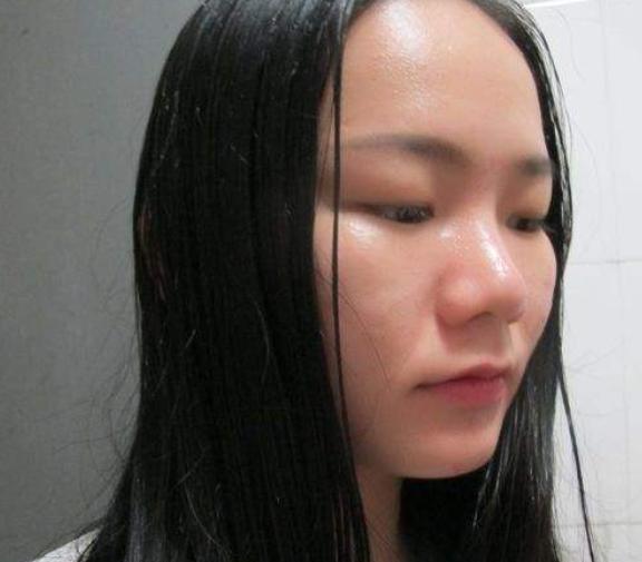想让油性发质有所改善，做到这4点是要害！从此头发不再油腻腻