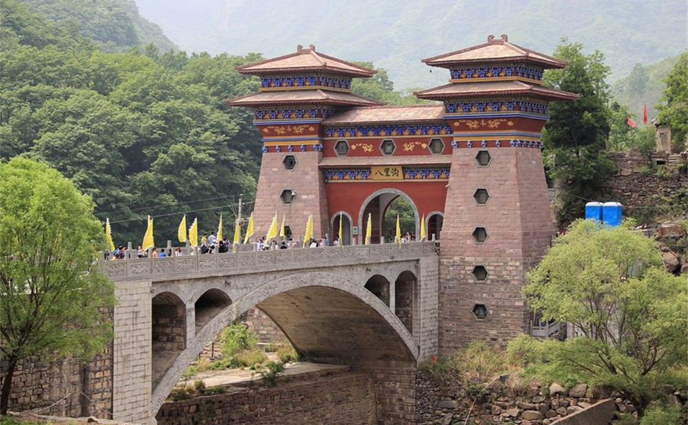 河南八里沟风景区,河南八里沟好玩吗